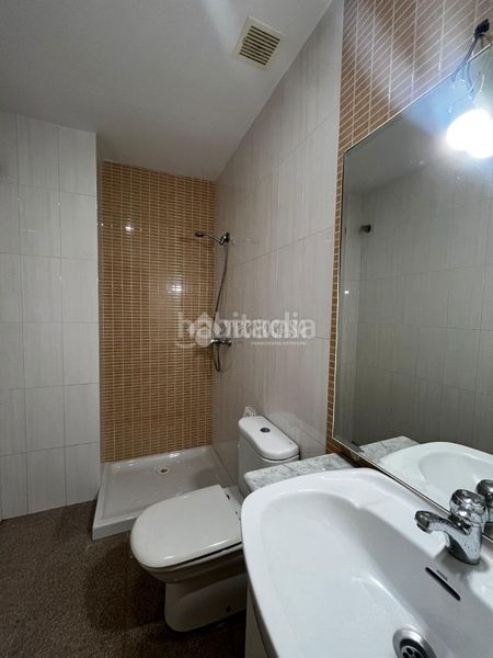 Foto 2836c784-23bc-438f-b73a-97a351758862. Casa  en venta en Grisén