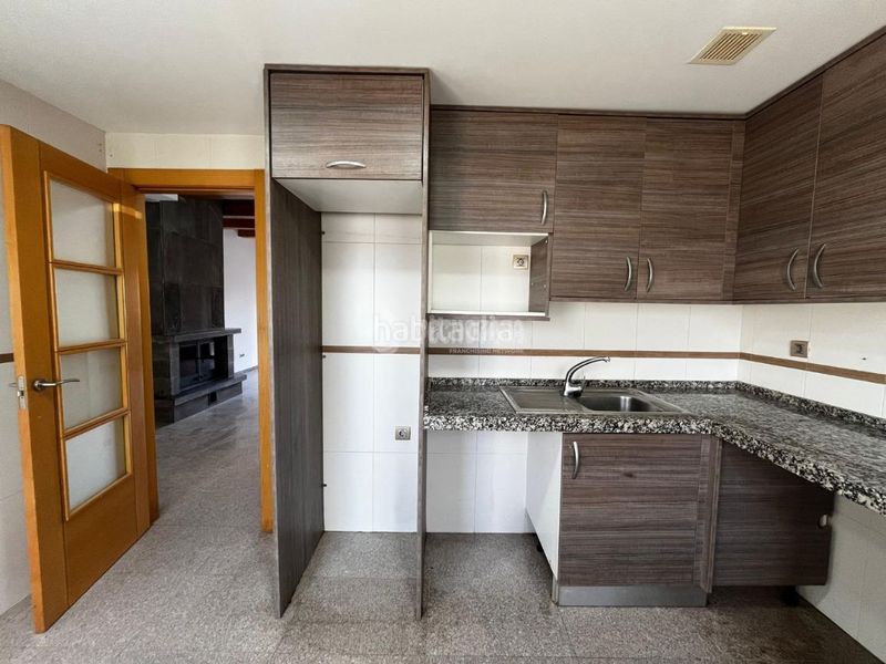 Foto 66f6f5b1-a559-4fdb-bd80-6f535781094a. Casa  en venta en Grisén