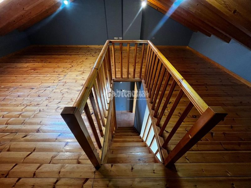 Foto 978e2d7f-5f01-48be-8861-dae1f64c69b3. Casa  en venta en Grisén