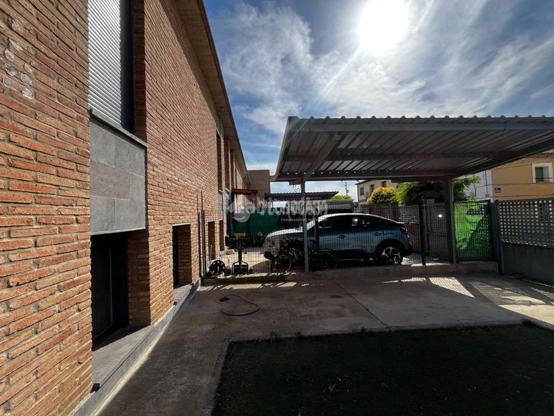 Foto 9e3f347f-f8d7-4289-be78-625a3c225cbe. Casa  en venta en Grisén