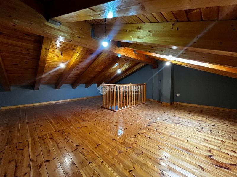 Foto c6fcd60d-fa0e-4284-93b8-cdfcf5f4540a. Casa  en venta en Grisén