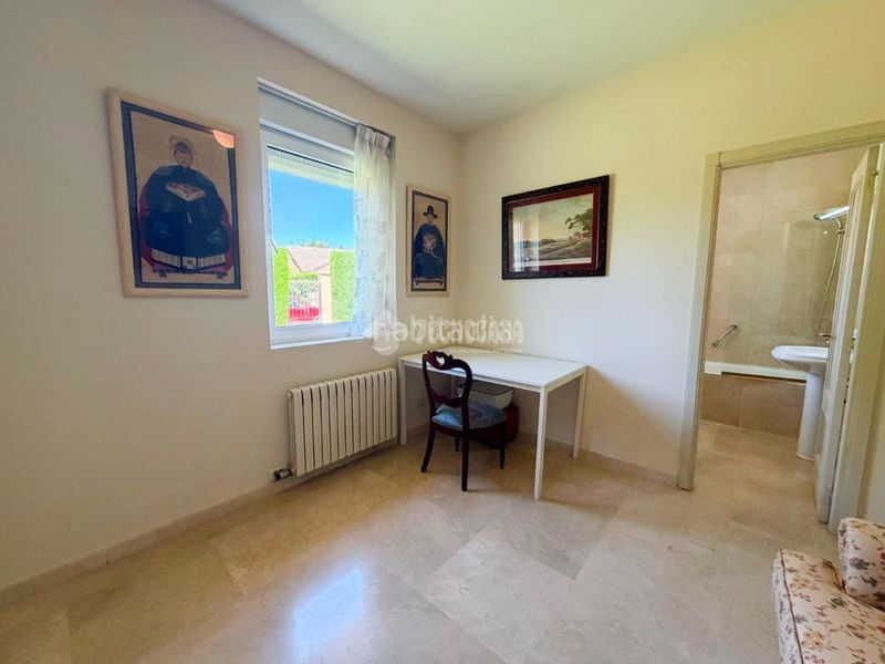 Foto 5783d5bc-4c00-4f4d-b74f-a5a68677e2c0. Casa amb aparcament piscina a Garrapinillos Zaragoza