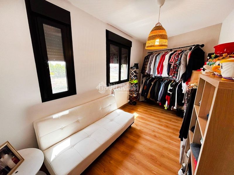 Foto b31869af-49bc-4326-bd96-5c94661393e5. Piso  en venta en Casetas-Villarrapa Zaragoza