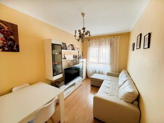 Flat in Casetas-Villarrapa. Piso en venta en zaragoza