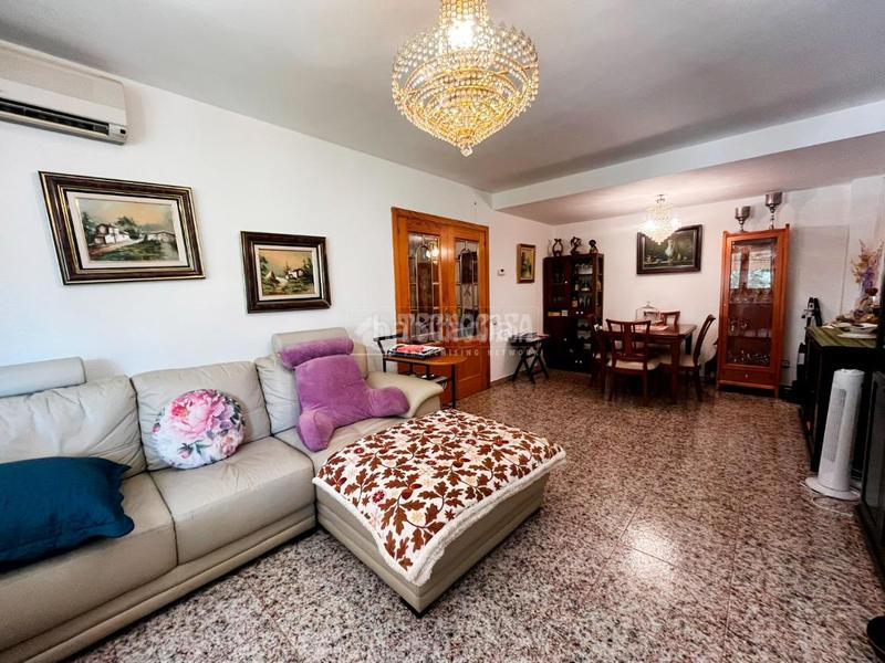 Foto 5435ca4f-bc7a-4b2b-b281-54245694b781. Casa pareada casa en venta en Garrapinillos Zaragoza