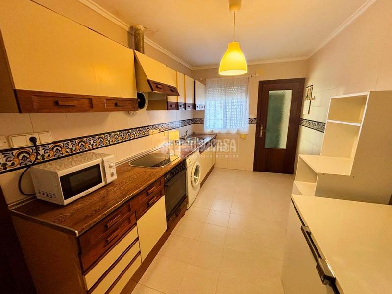 Foto 2bfdfd34-35e2-41c9-b8d9-13246a080a9c. Casa aparellada amb calefacció aparcament a Tauste