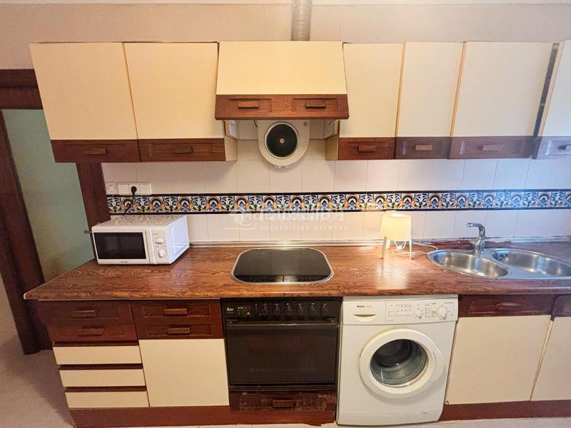 Foto 7d46737e-f472-4b57-8563-c299d0a61e0d. Casa aparellada amb calefacció aparcament a Tauste