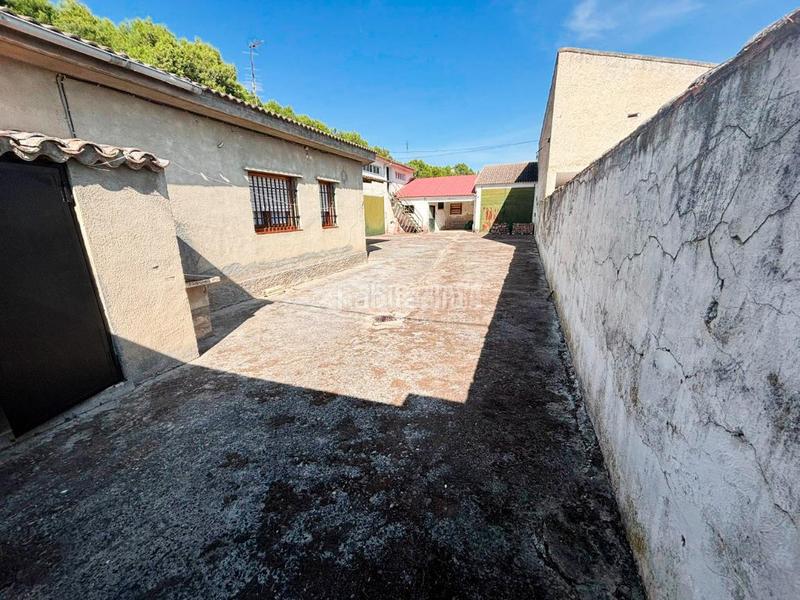 Foto a85e1a62-bc44-415d-9a7a-445f36c2f5bf. Casa aparellada amb calefacció aparcament a Tauste