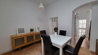 Location Maison à Casco Antiguo. Casa en casco antiguo de algeciras, barrio de san isidro con azo