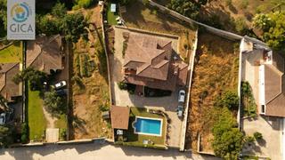 Xalet  Grifon. Chalet con terreno en las herrizas