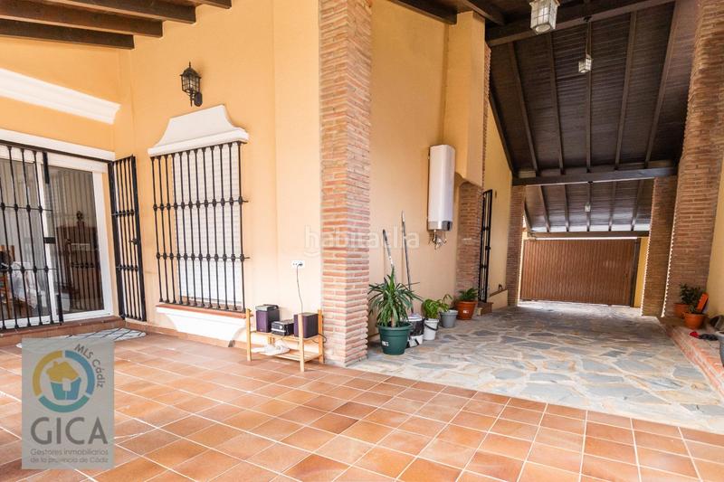 Foto 3cc78212-58b9-4f75-8122-49ed4c6f1fb3. Casa aparellada amb aparcament a La Granja - La Colina - Los Pastores Algeciras