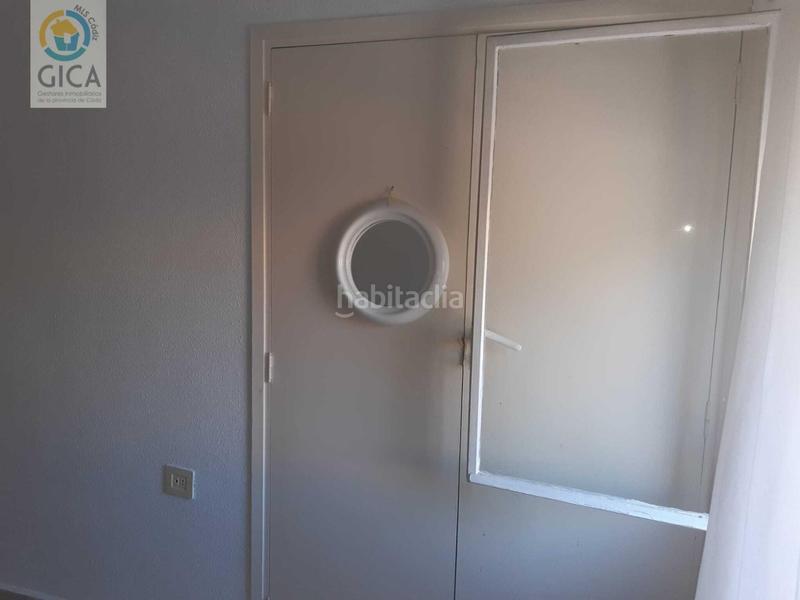 Foto 07351a55-0047-4b06-bf56-8a9cf5b13166. Piso luminoso piso en Pescadores - Saladillo Algeciras