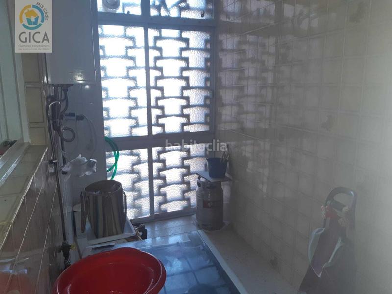 Foto f95b4cd4-d63e-4825-b621-30c4887ff5bc. Piso luminoso piso en Pescadores - Saladillo Algeciras