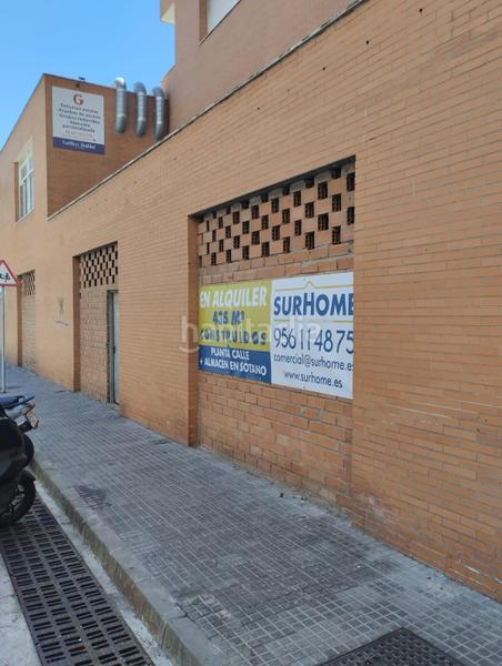 Foto c35d9f2d-7044-4d4c-afd8-250f4458610b. Location local commercial dans La Reconquista - El Rosario Algeciras