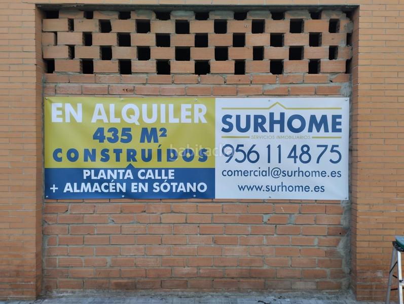 Foto de19625e-b3a3-46d9-bd42-55309341510b. Location local commercial dans La Reconquista - El Rosario Algeciras