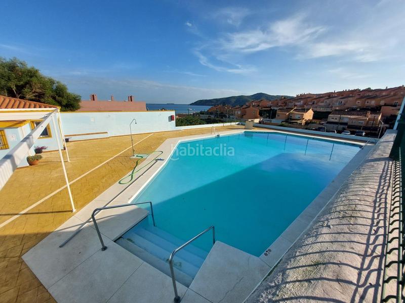 Foto 30318be0-f156-442e-b4f0-eca6254b0e3b. Lloguer casa adossada amb aparcament piscina a San García Algeciras