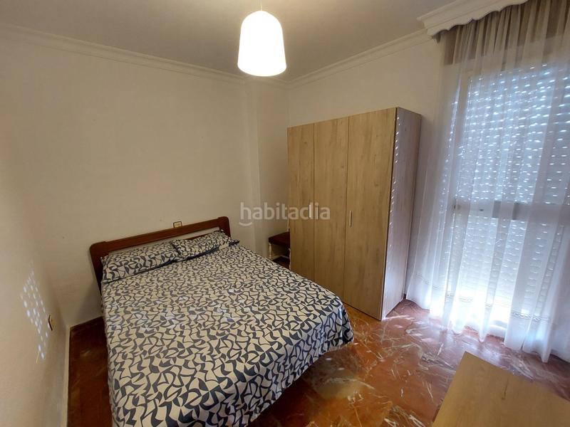 Foto 9247f8f6-4b77-4460-b502-c3774d172b5d. Lloguer casa adossada amb aparcament piscina a San García Algeciras