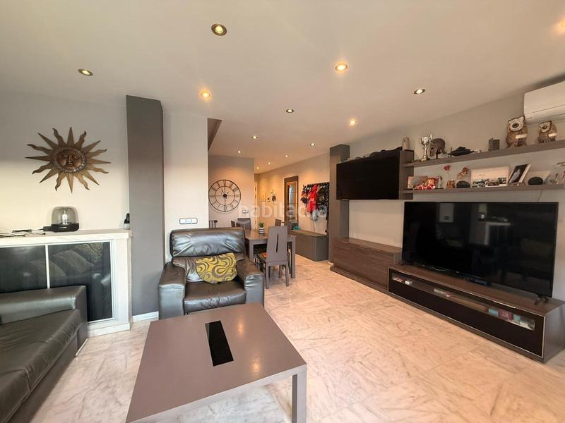 Foto 10e304e6-1e99-48e8-a4c0-d3f67b6b469b. Xalet amb aparcament a Taraguilla-Estación San Roque