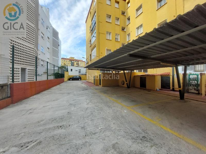 Foto 8e9f9a4d-8b20-448c-b474-acbec514b335. Piso amplio piso en zona virgen de la palma en Bajadilla - Fuente Nueva Algeciras