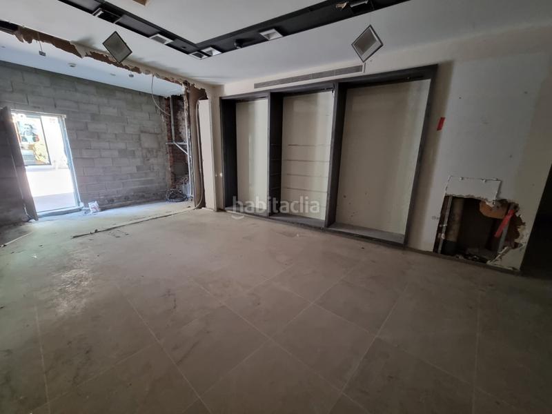 Foto 4b99b9fe-1bf4-4f50-94b3-a18394e09814. Location local commercial dans calle san antonio 4 dans Algeciras