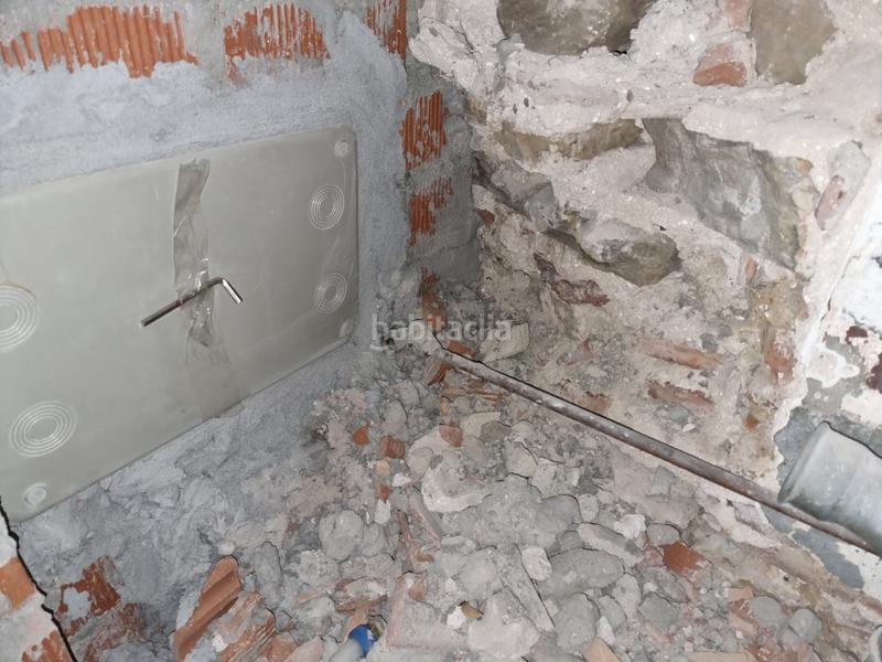 Foto d847145b-a1ec-47f8-a999-4eab8ff8c239. Location local commercial dans calle san antonio 4 dans Algeciras