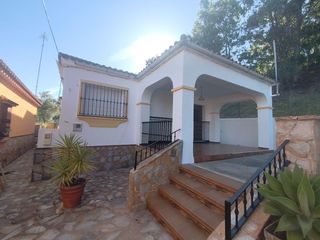 Lloguer Masia a San García. Estupenda casa en alquiler temporal