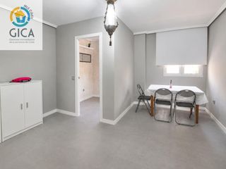 Flat  Venecia. Vivienda de 2 habitaciones con plaza de garaje y trastero en san