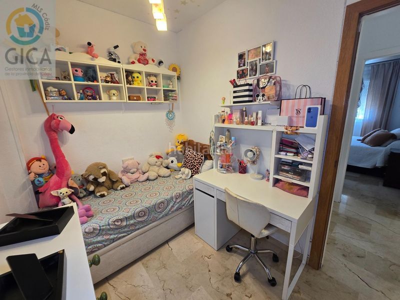 Foto c03c1545-6161-4d8d-abbe-35ed250a95ac. Flat with parking in Casco Antiguo Algeciras