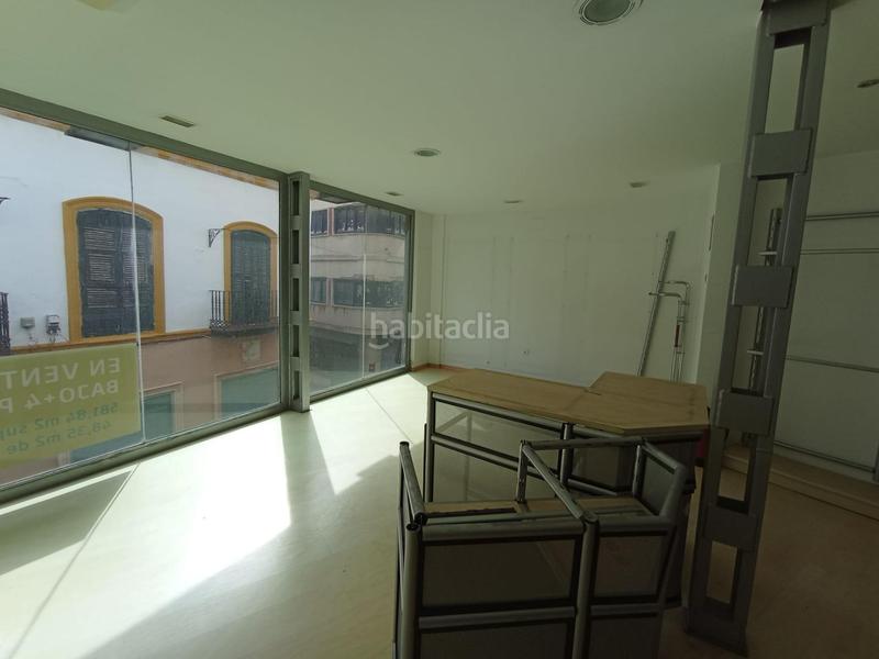 Foto b72ec9c1-b1b3-4eae-9227-2978186733fb. Édifice dans calle tarifa 8 dans Casco Antiguo Algeciras