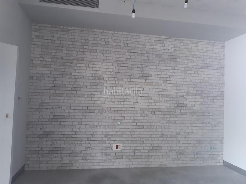 Foto 520eb04d-509e-4538-9ce6-cd044ef87406. Alquiler local comercial local en alquiler 800iva en Algeciras