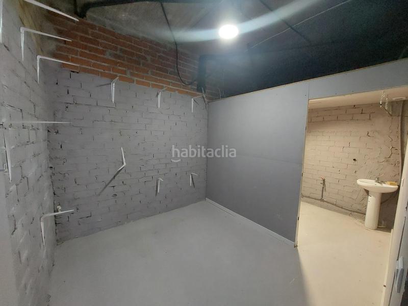 Foto 9587b121-cc1a-421c-a00d-2021c5df11cb. Alquiler local comercial local en alquiler 800iva en Algeciras