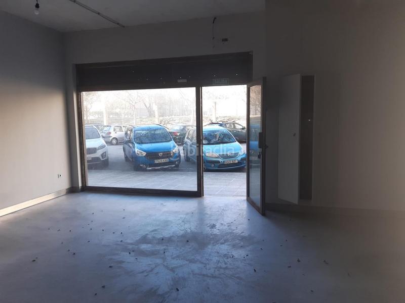 Foto 5f54b96b-6628-4c79-b076-b4379bd1f6ca. Location local commercial dans La Reconquista - El Rosario Algeciras