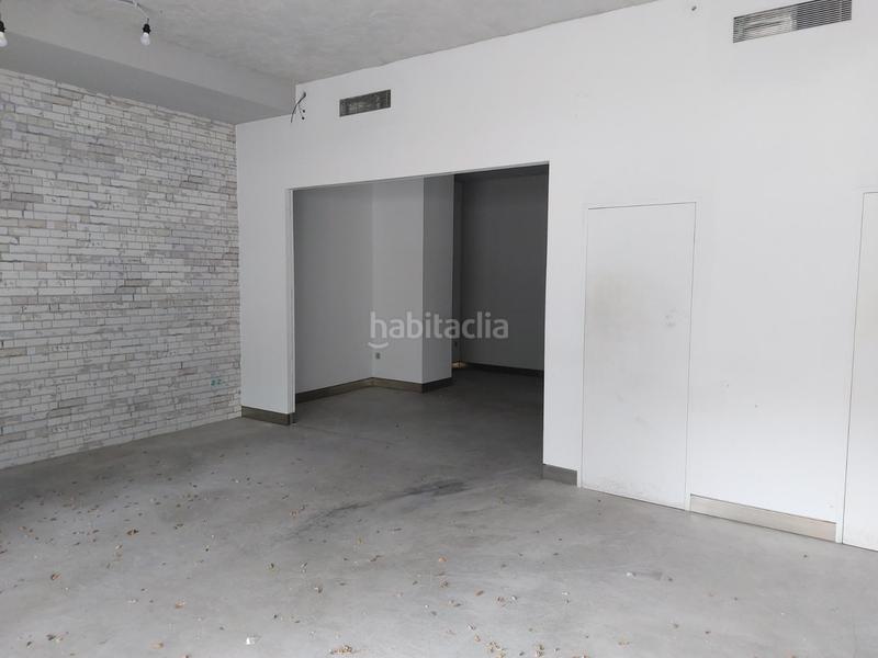 Foto dcced72c-9154-4bf6-a887-875632a62b11. Location local commercial dans La Reconquista - El Rosario Algeciras