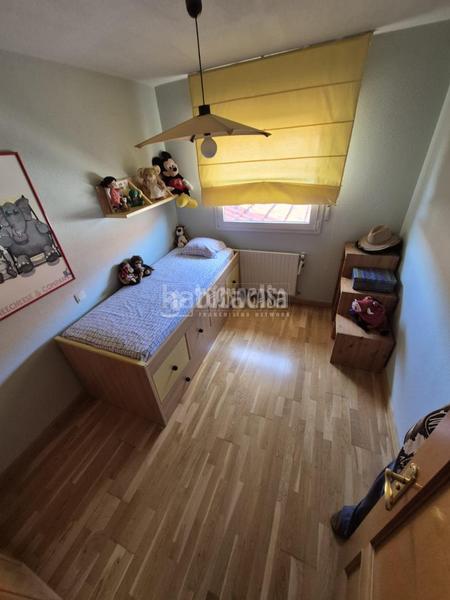 Foto 186130a1-f26d-4a4e-aa9e-bde09a91beff. Casa bifamiliare con riscaldamento parcheggio in Estación Valdemoro