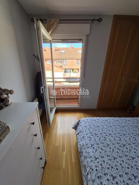 Foto 351e40a3-aa05-488f-8797-85150df3e33a. Casa bifamiliare con riscaldamento parcheggio in Estación Valdemoro