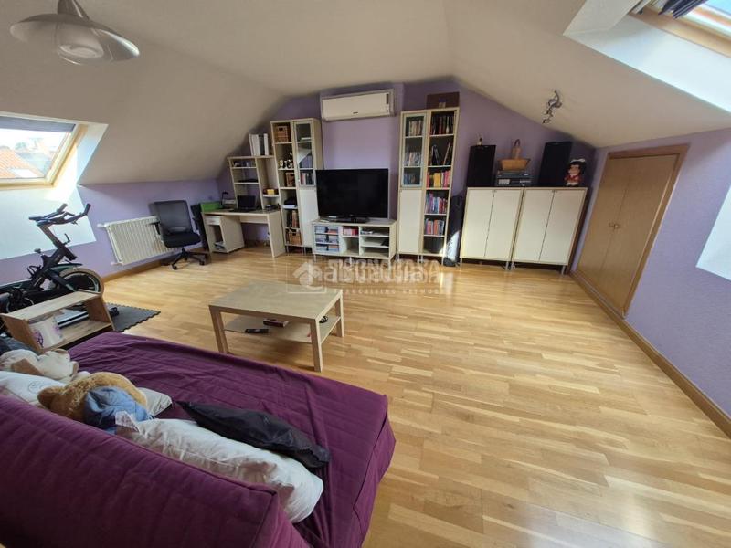 Foto aa1d70c5-a5a0-4f97-b8c9-659a6432ee5d. Casa bifamiliare con riscaldamento parcheggio in Estación Valdemoro