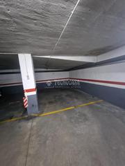 Aparcament cotxe en Guardia Civil-Zona Industrial. Boxplaza de garaje en venta en valdemoro