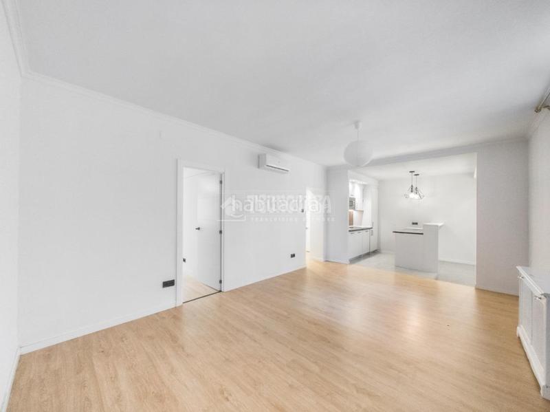 Foto 7a2fb0e1-4ee4-4592-be95-880ddc9f6ef4. Piso  en venta en Cuatro Caminos - Azca Madrid