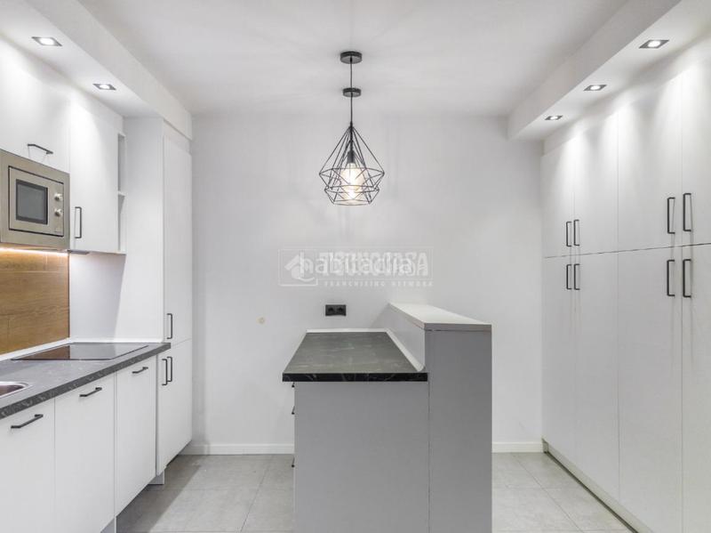 Foto ee5919e3-c7c5-4136-a700-b86f08c0c523. Piso  en venta en Cuatro Caminos - Azca Madrid