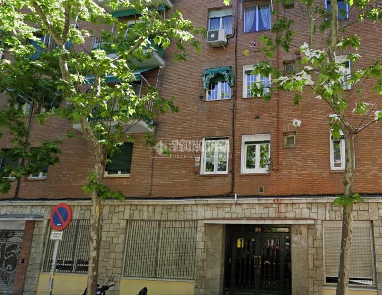 Foto 84dc3871-bcd4-4b00-8d2e-566200e859e7. Piso  en venta en Castillejos-Cuzco Madrid