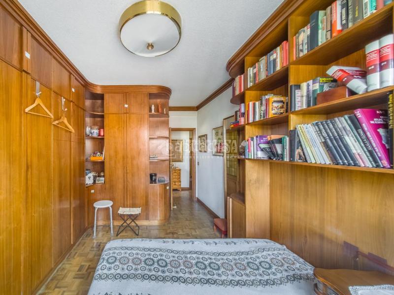 Foto be591890-e0d0-430e-870a-064f10c74c57. Piso  en venta en Castillejos-Cuzco Madrid