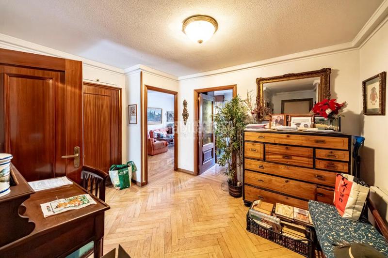 Foto 8abf7a6c-20a0-4625-81a5-c173a952bdd4. Etagenwohnung mit heizung in Cuatro Caminos - Azca Madrid