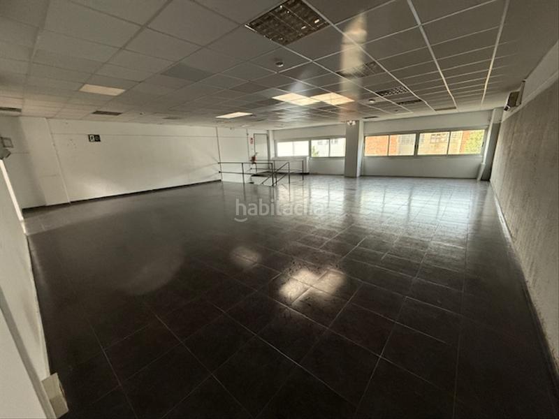 Foto b978bf1a-b8aa-4867-9004-e0881642307f. Location local commercial dans Can Calders Sant Feliu de Llobregat