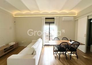 Lloguer Pis a Centre-Can Nadal. Piso disponible alquiler temporal en el centro