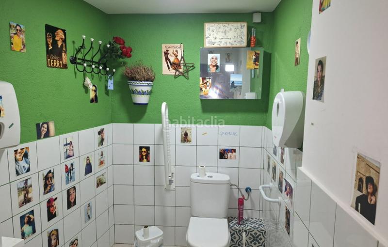 Foto 1bc3d32e-a00b-4761-92ed-f8cc29a637e7. Pas-de-porte local commercial dans Vilapicina - Torre Llobeta Barcelona