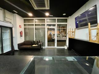 Traspàs Local Comercial  Carrer d'eusebi güell. Oportunidad de negocio en traspaso