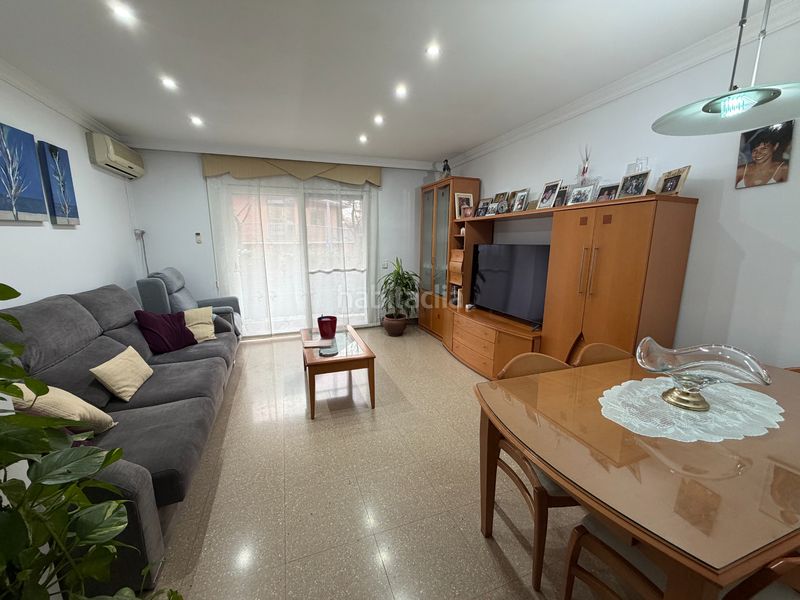 Foto 56f67ff6-fcf1-420f-b31d-3422dd2e54d1. Lloguer pis amb aparcament a La Serreta Rubí