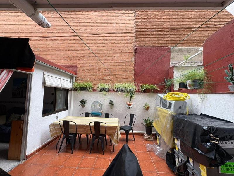 Foto 63c67c4e-0063-42ac-90f2-e3f4bc126631. Piso  en venta en Palomeras Bajas Madrid