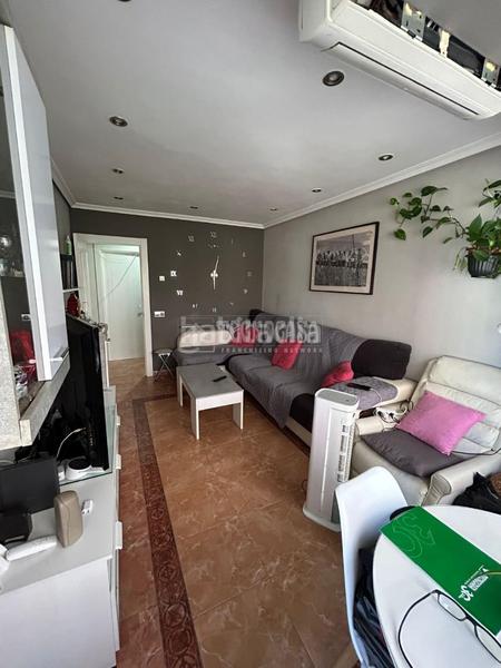 Foto f18d4d45-3015-4593-93a7-2d96e08c0035. Flat in Palomeras Bajas Madrid