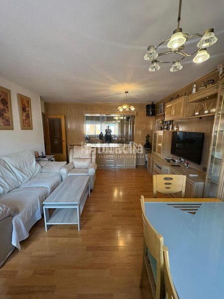 Foto 20b43bee-990e-43ae-b9a3-e6217087683f. Pis a Palomeras Bajas Madrid